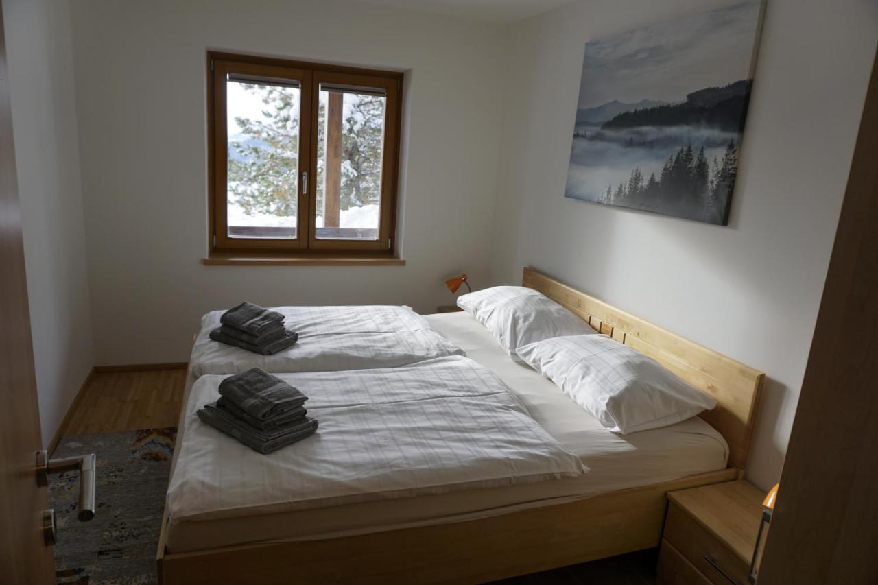 Bergheim Schmidt: Alpine Forest Huts On The Slopes