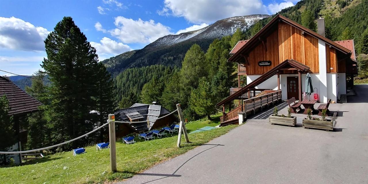 Bergheim Schmidt: Alpine Forest Huts On The Slopes Apartment Turracher Hoehe