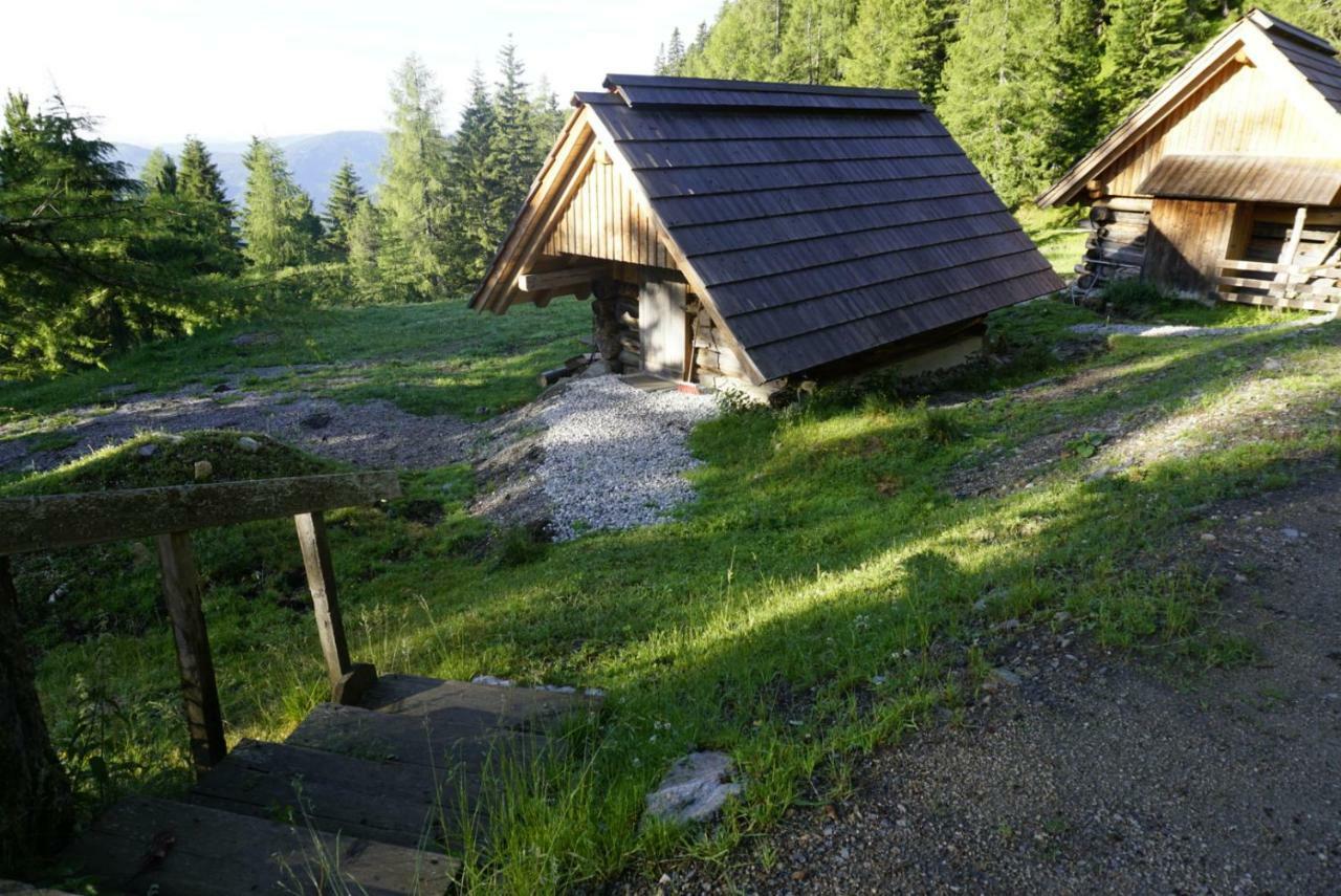 Apartment Bergheim Schmidt: Alpine Forest Huts On The Slopes
