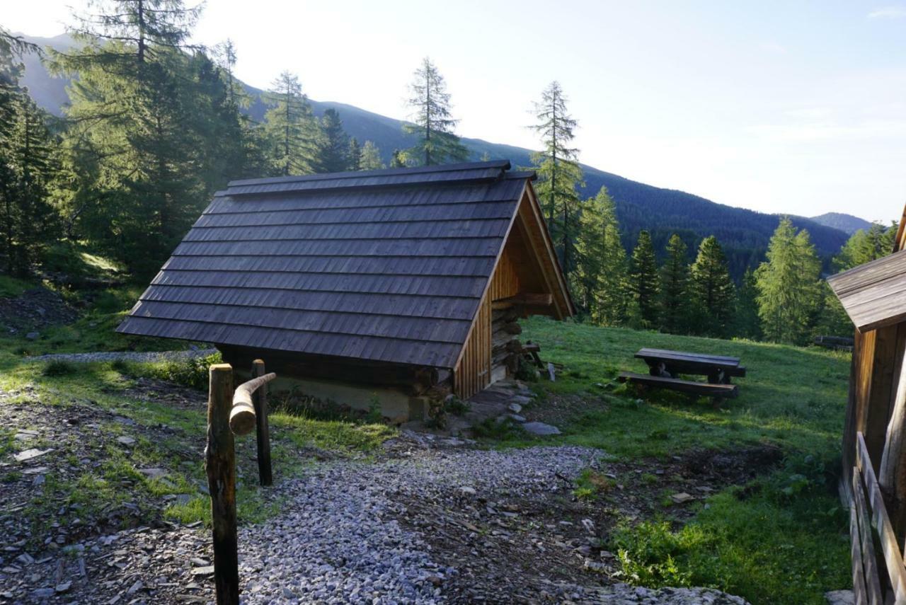 Apartment Bergheim Schmidt: Alpine Forest Huts On The Slopes *